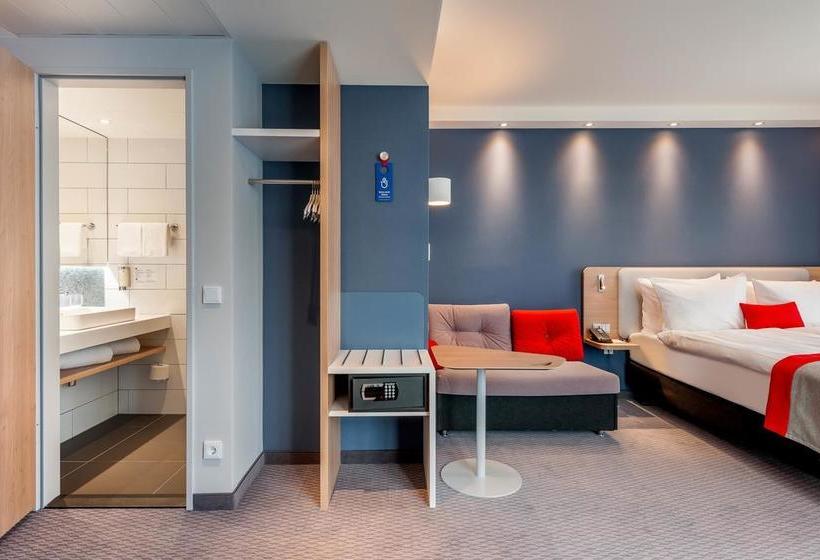 Hotel Holiday Inn Express Moscow-paveletskaya 5