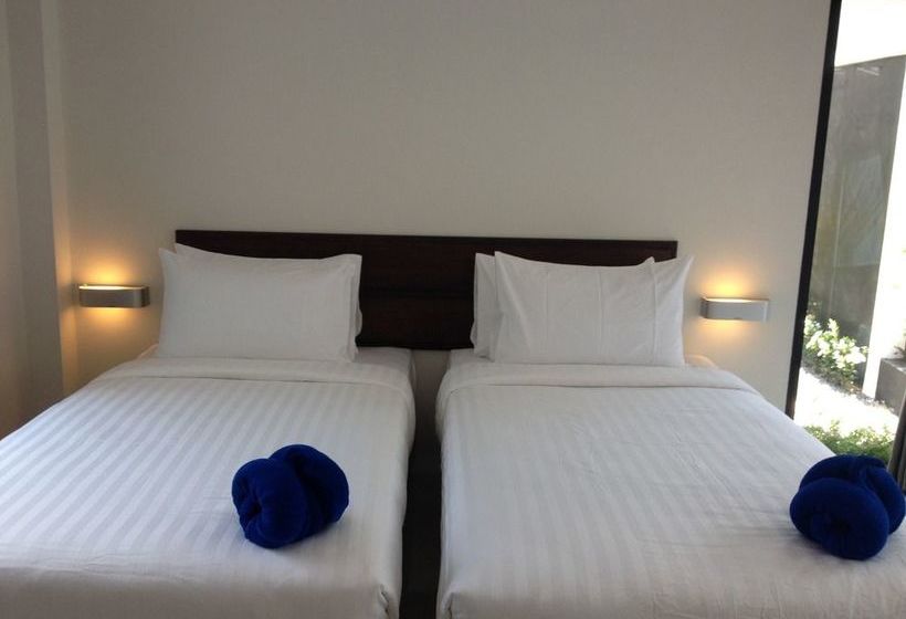 Hôtel Limelight Village 2