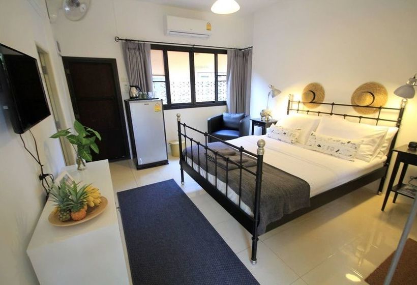 Hotel Seascape Resort Baan Krood 9