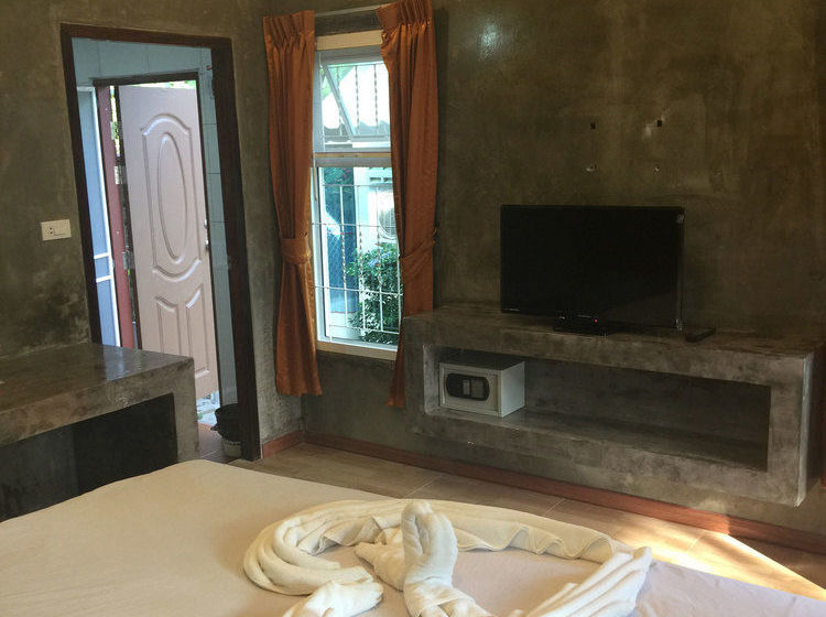 Hotel The White Elephant Resort 17