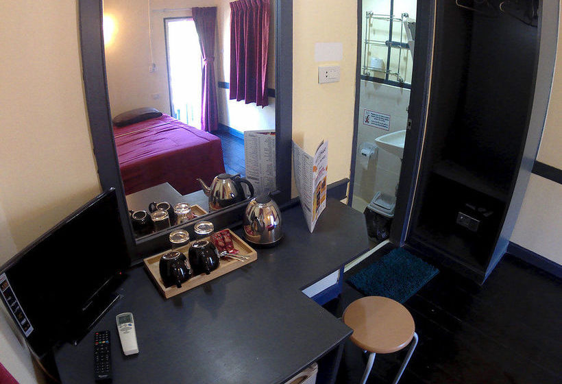 Hotel The White Elephant Resort 7