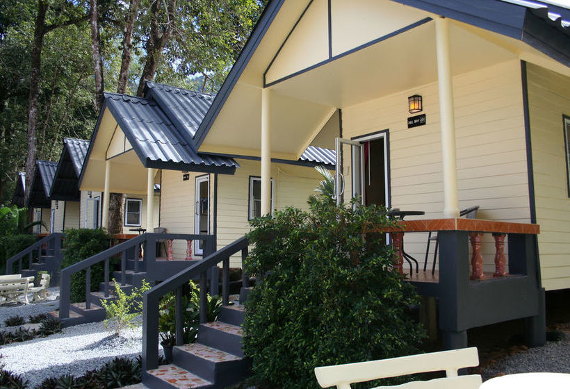 Hotel The White Elephant Resort 8