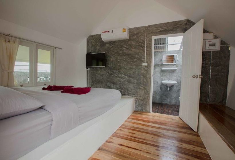 Hotel The Pier Koh Phangan 12