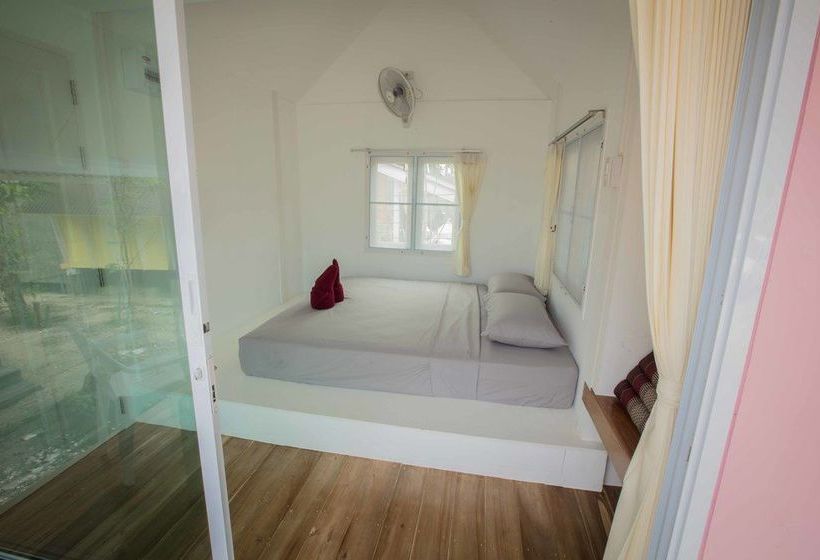 Hotel The Pier Koh Phangan 9