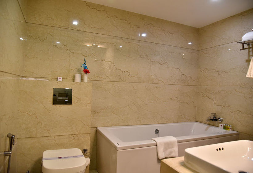 Hotel Clarks Inn Suites Gwalior 16