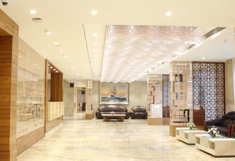 Hotel Clarks Inn Suites Gwalior 4