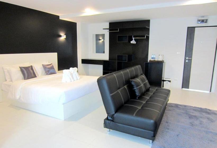 Hotel The Luna Compass 9