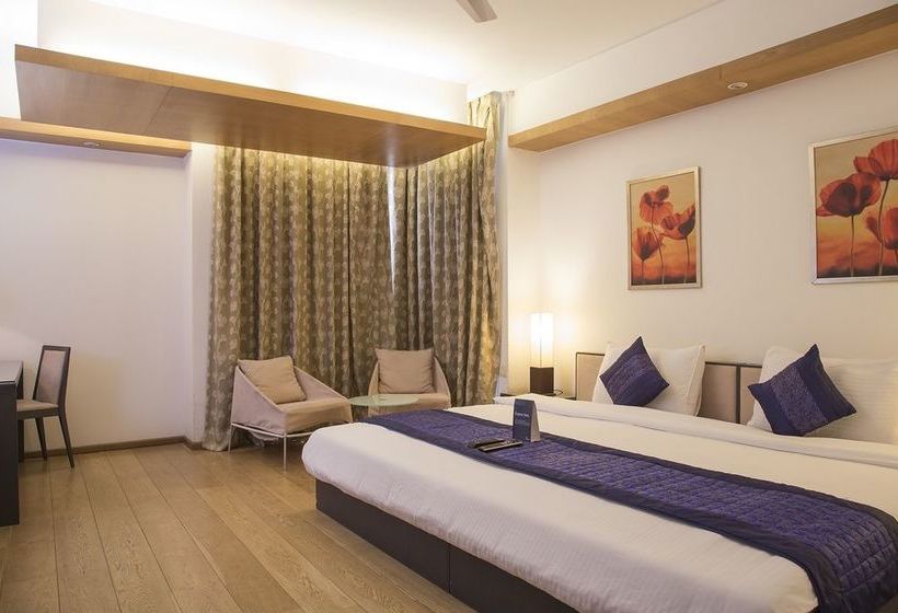 Fabhotel Raj Darbar Iffco 10