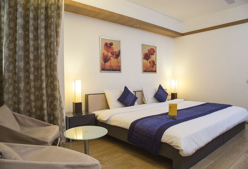 Fabhotel Raj Darbar Iffco 12