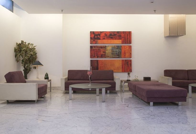 Fabhotel Raj Darbar Iffco 3