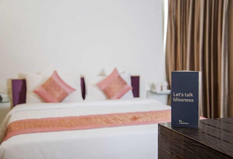 Fabhotel Raj Darbar Iffco 9