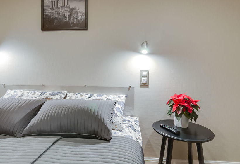 Hotel Rotas On Chaykovskogo 36 4