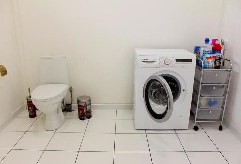 Sherlock Homes Hostel 7