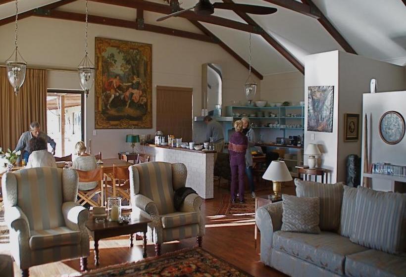 Hotel Ufumene Game Lodge 11