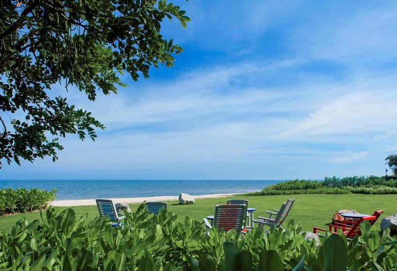 Baba Beach Club Hotel Hua Hin 13