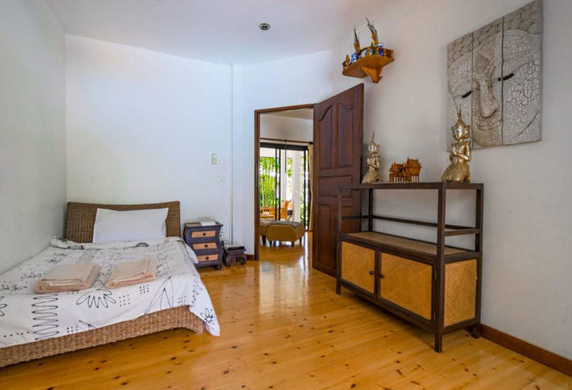 Natien Beach Villa 10