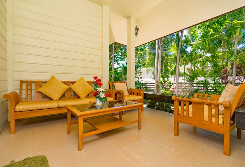 Natien Beach Villa 11