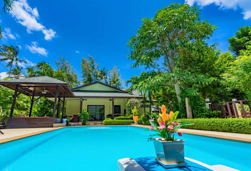 Natien Beach Villa 18