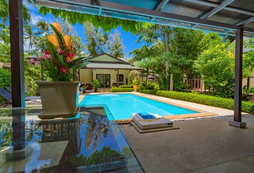 Natien Beach Villa 20