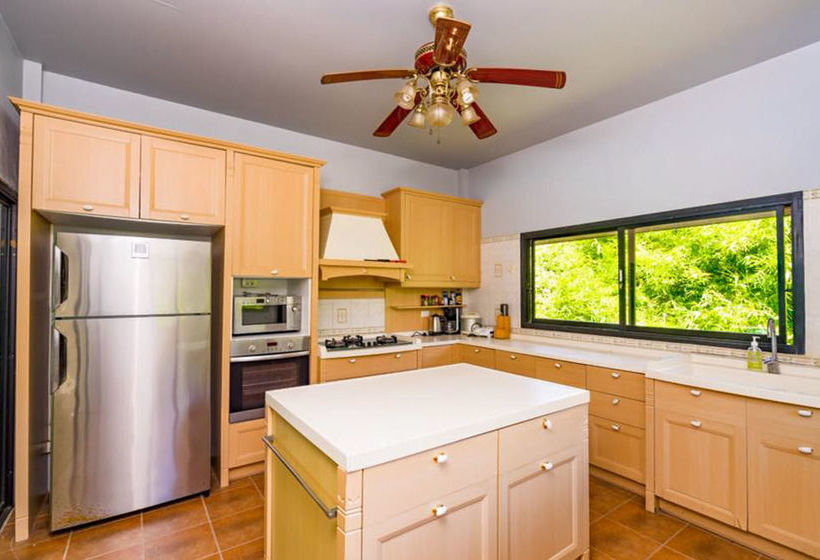 Natien Beach Villa 3