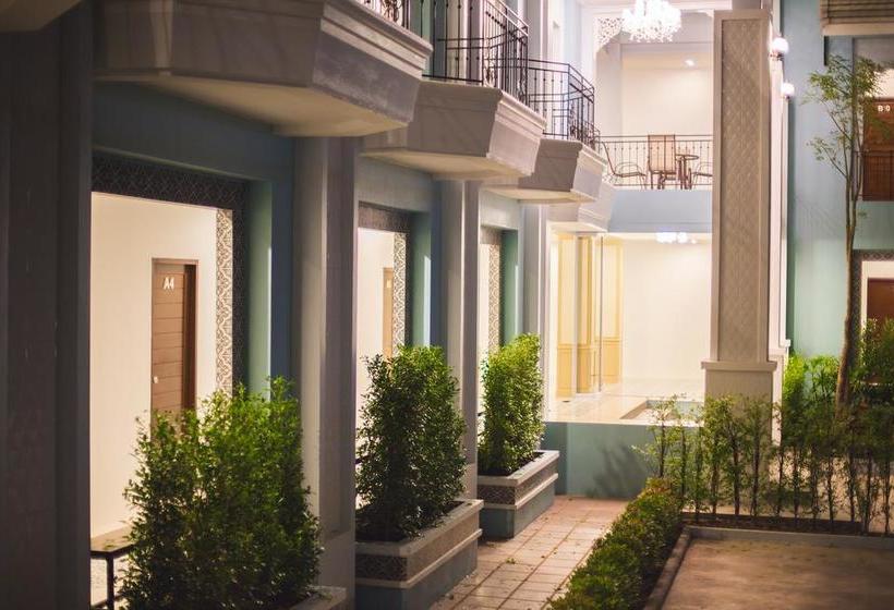 Hotel Crystal Nongkhai 17