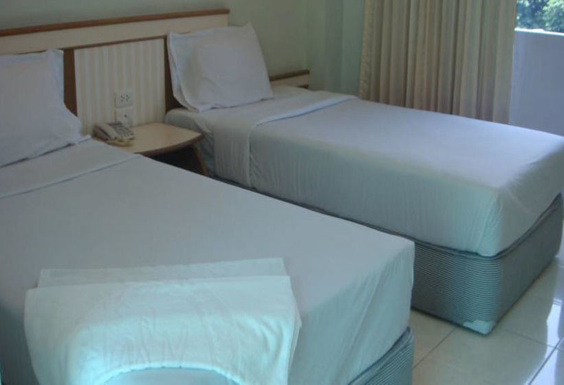 Hotel Wangburapa Grand 4