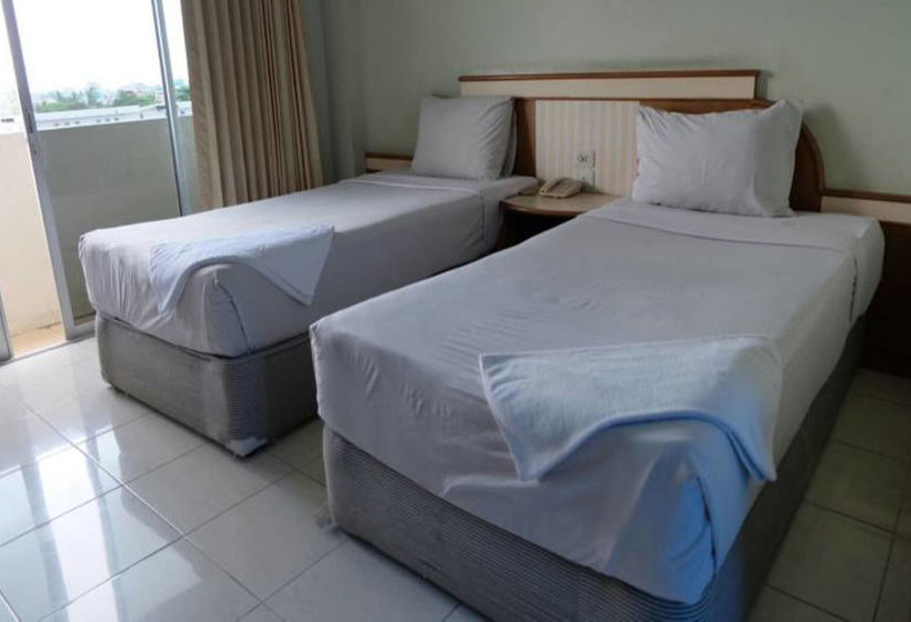 Hotel Wangburapa Grand 5