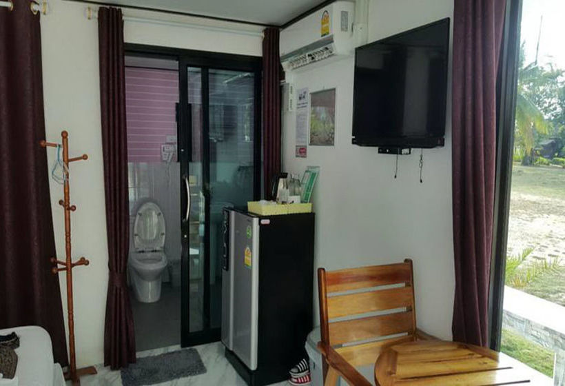 Hotel Yamadaya Beach Resort 12