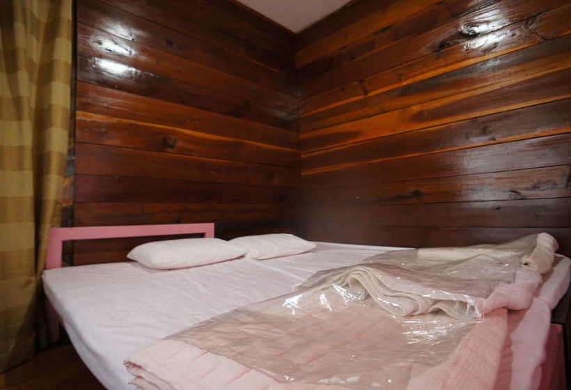 Hotel Mok Far Mont Ngo Resort 10