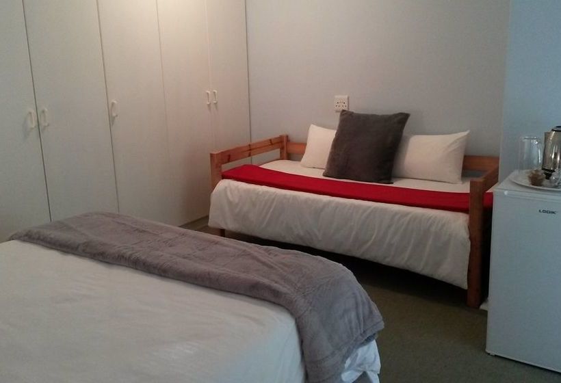 Woodlands Retreat 16