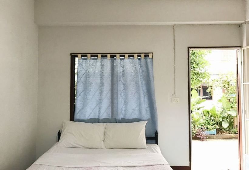 Pension Baan Nukanong Guesthouse 17