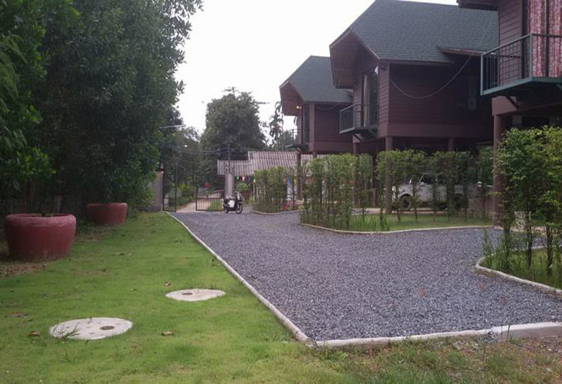 Hotel Baan Rom Sai 8