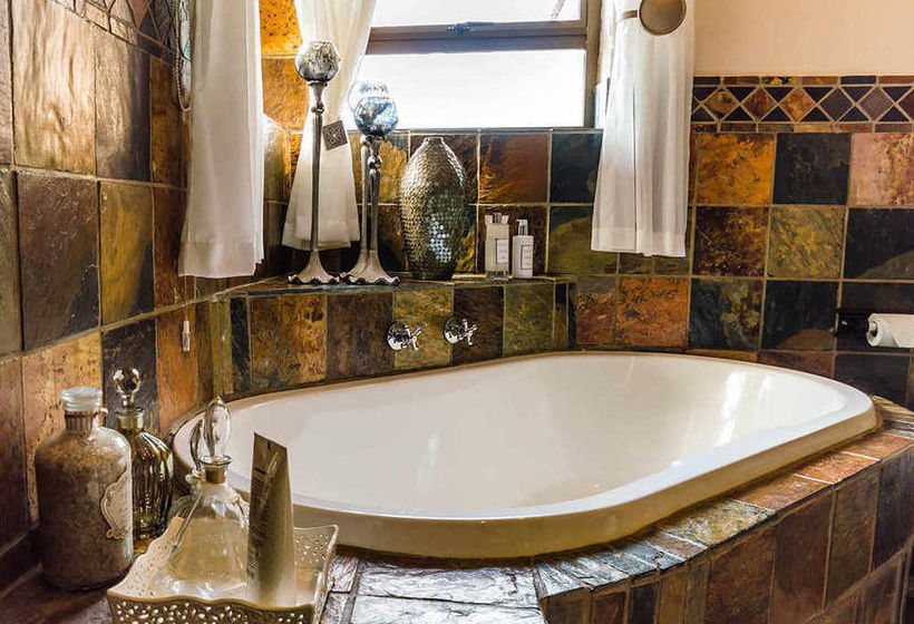 Pension Nautilus Guest House 11