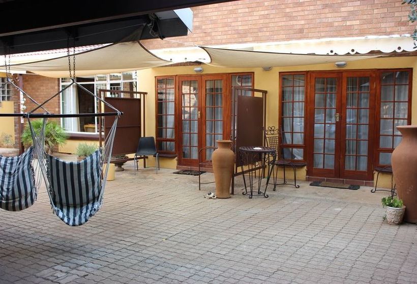 Yenfie Bed & Breakfast 7