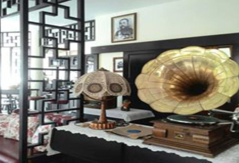 Srisomboon Hostel 20