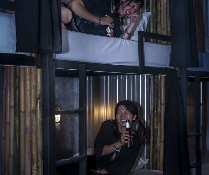 Phanganist Hostel 14