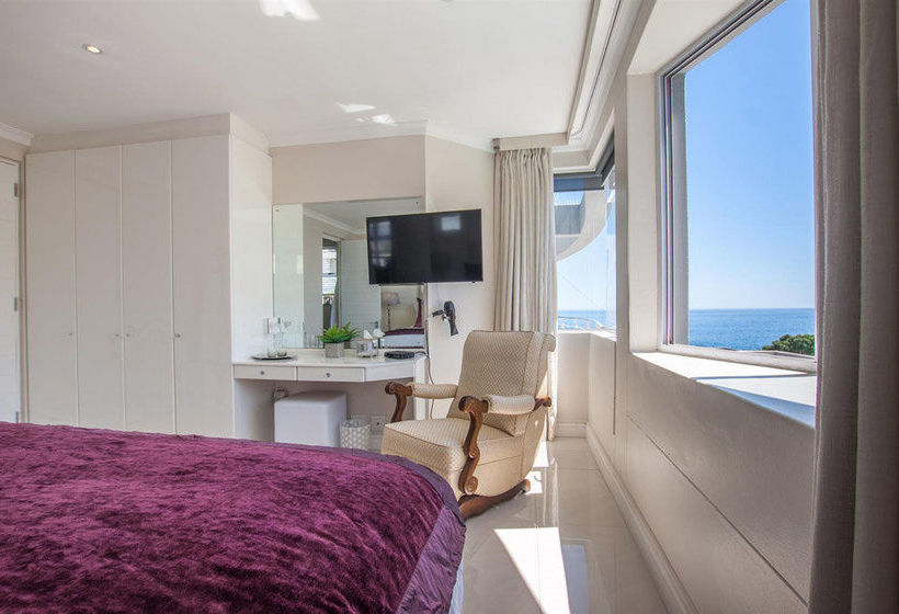 Camps Bay Atlantic Villa 13