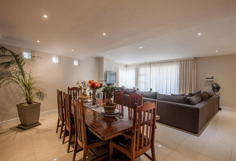 Camps Bay Atlantic Villa 17