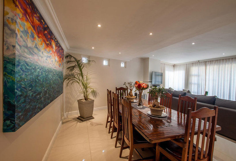 Camps Bay Atlantic Villa 18