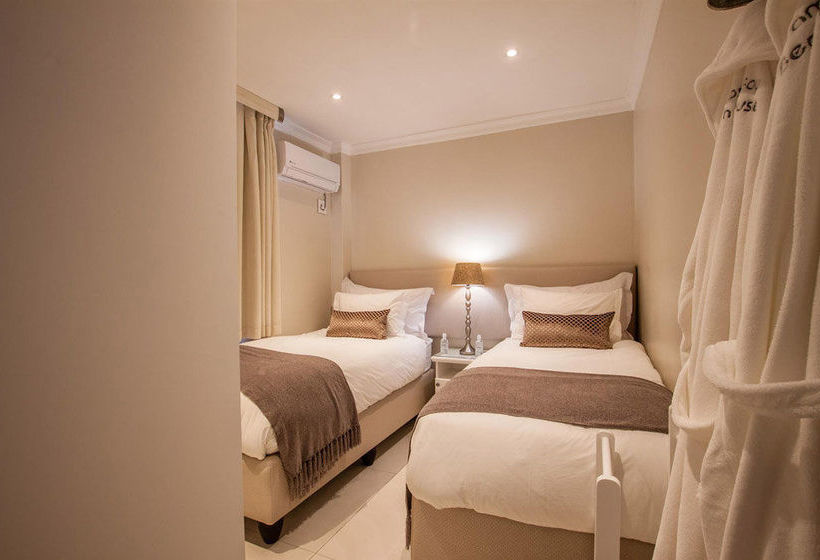 Camps Bay Atlantic Villa 7