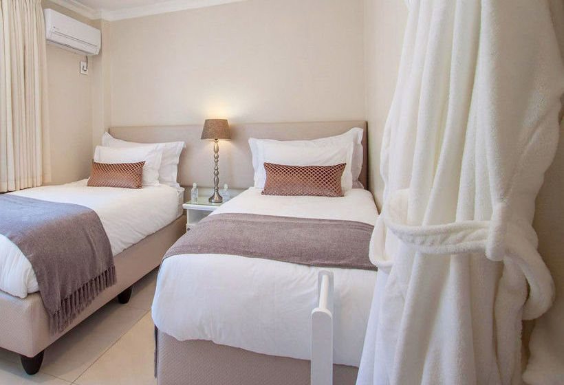 Camps Bay Atlantic Villa 9