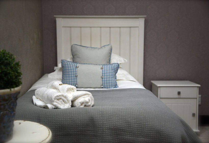 Bed and Breakfast Elegant Manor Rustenburg Guest House 1