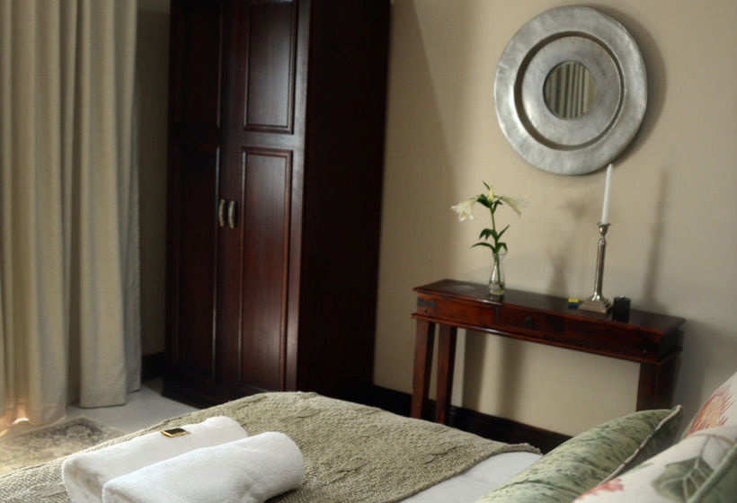 Bed and Breakfast Elegant Manor Rustenburg Guest House 15