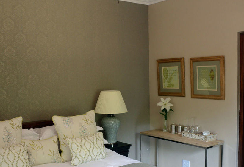 Bed and Breakfast Elegant Manor Rustenburg Guest House 3