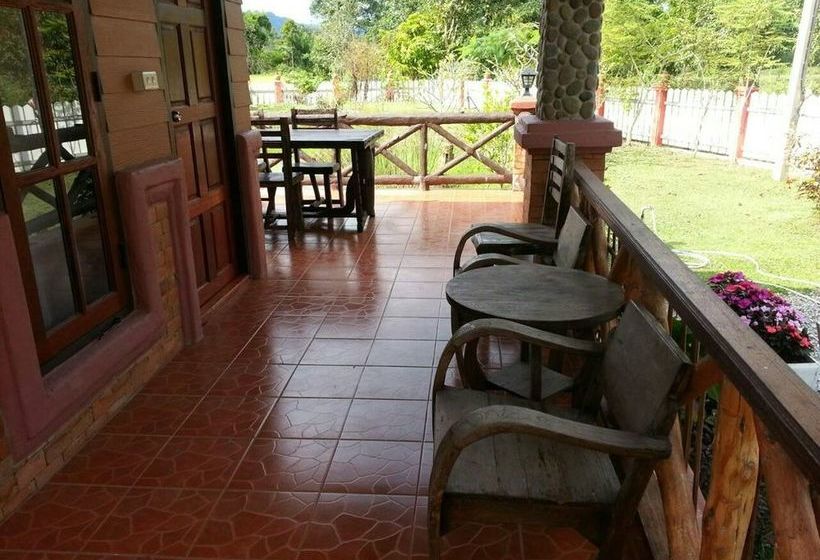 Hotel Maesai Doi View Resort 8