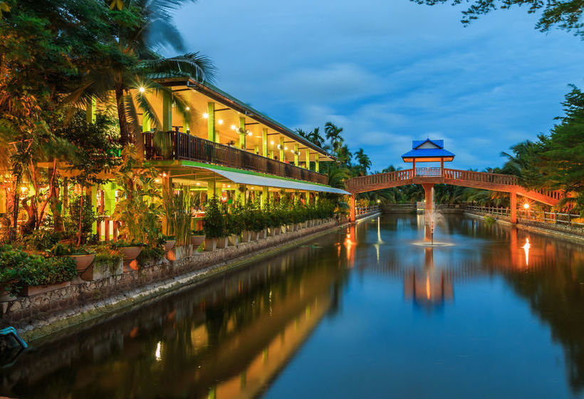 Hotel Coconut Resort 14