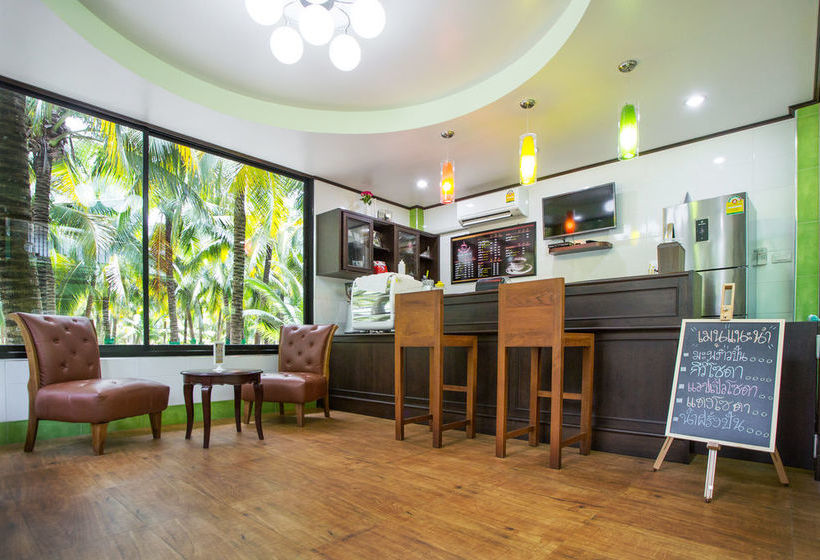 Hotel Coconut Resort 17