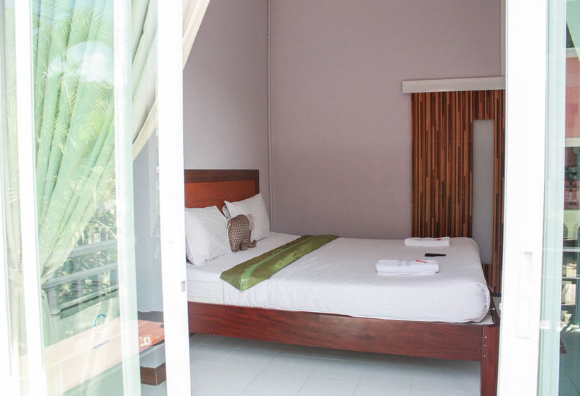 Pension Baan Taklom Chomtalay 10