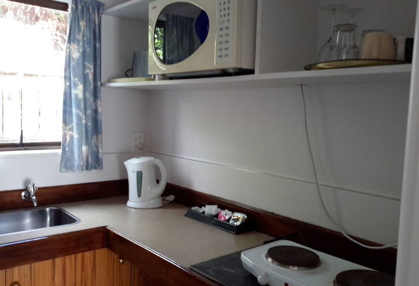 Papakura Pioneer Motor Lodge & Motel 11