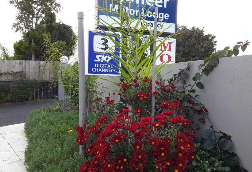 Papakura Pioneer Motor Lodge & Motel 5